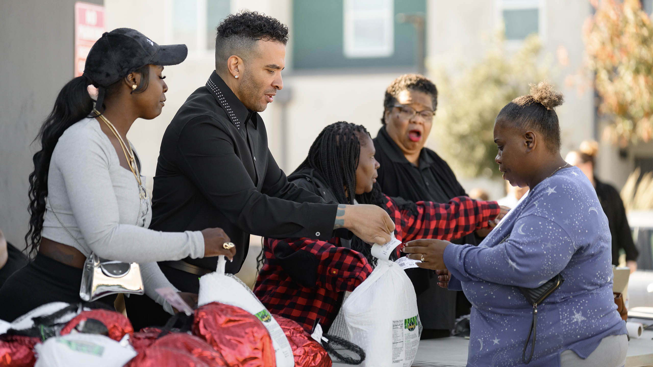Thanksgiving 2025 give-back